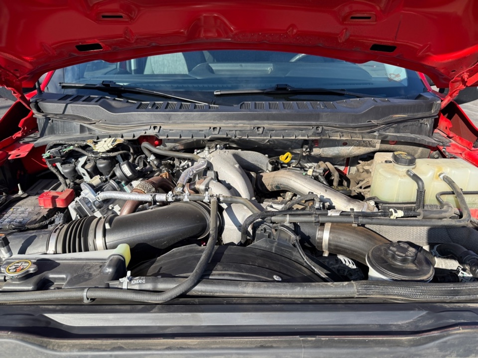 2025 Ford F-350 XLT, 39507, Photo