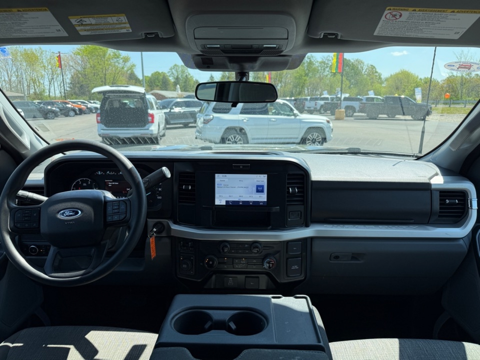 2025 Ford F-350 XLT, 39915, Photo