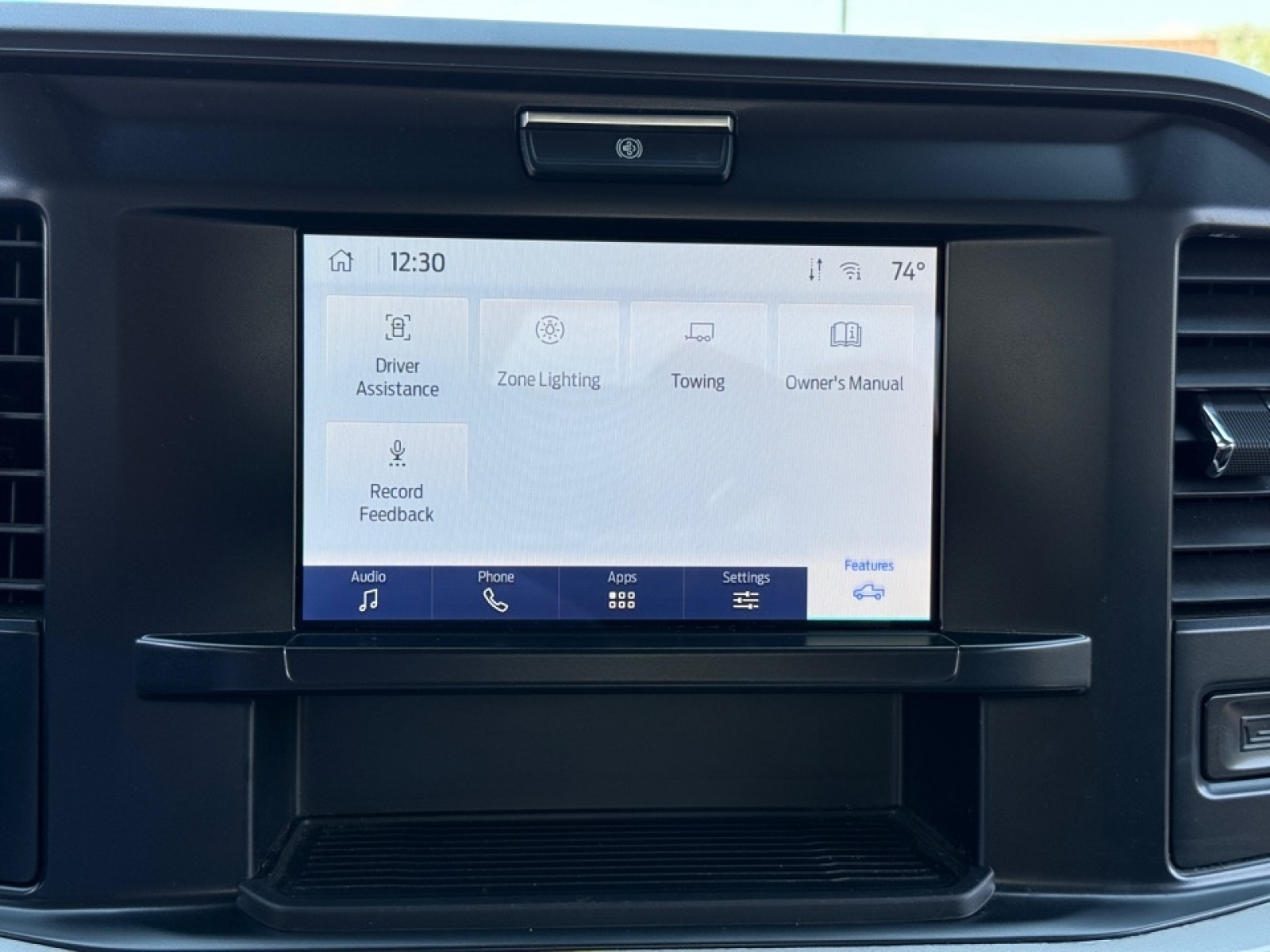 2025 Ford F-350 XLT, 39915, Photo