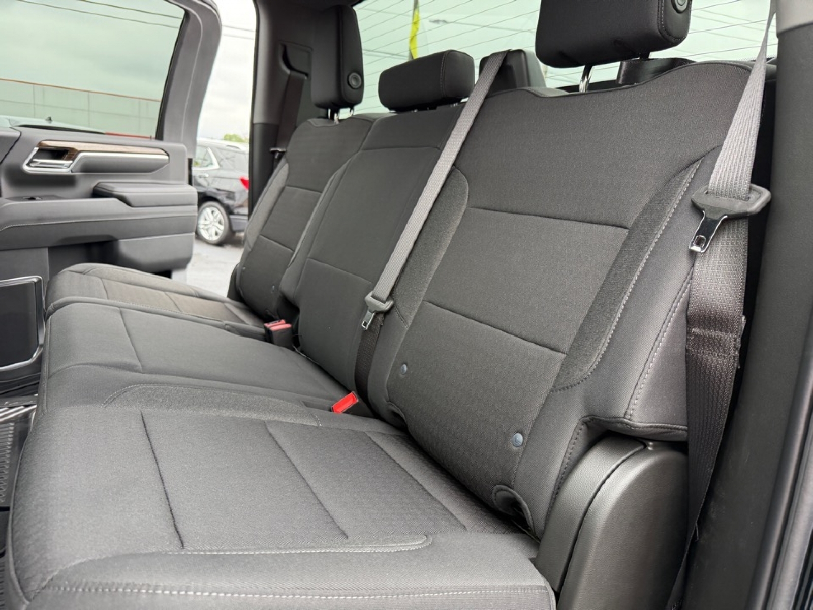 2025 GMC Sierra 2500HD 4WD Crew Cab Standard Bed SLE, 38844, Photo