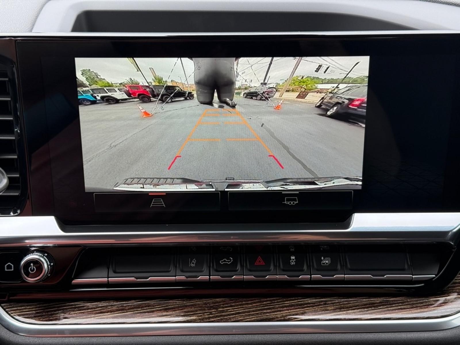 2025 GMC Sierra 2500HD 4WD Crew Cab Standard Bed SLE, 38844, Photo