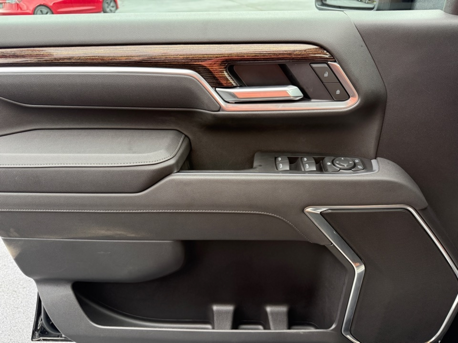 2025 GMC Sierra 2500HD 4WD Crew Cab Standard Bed SLE, 38844, Photo