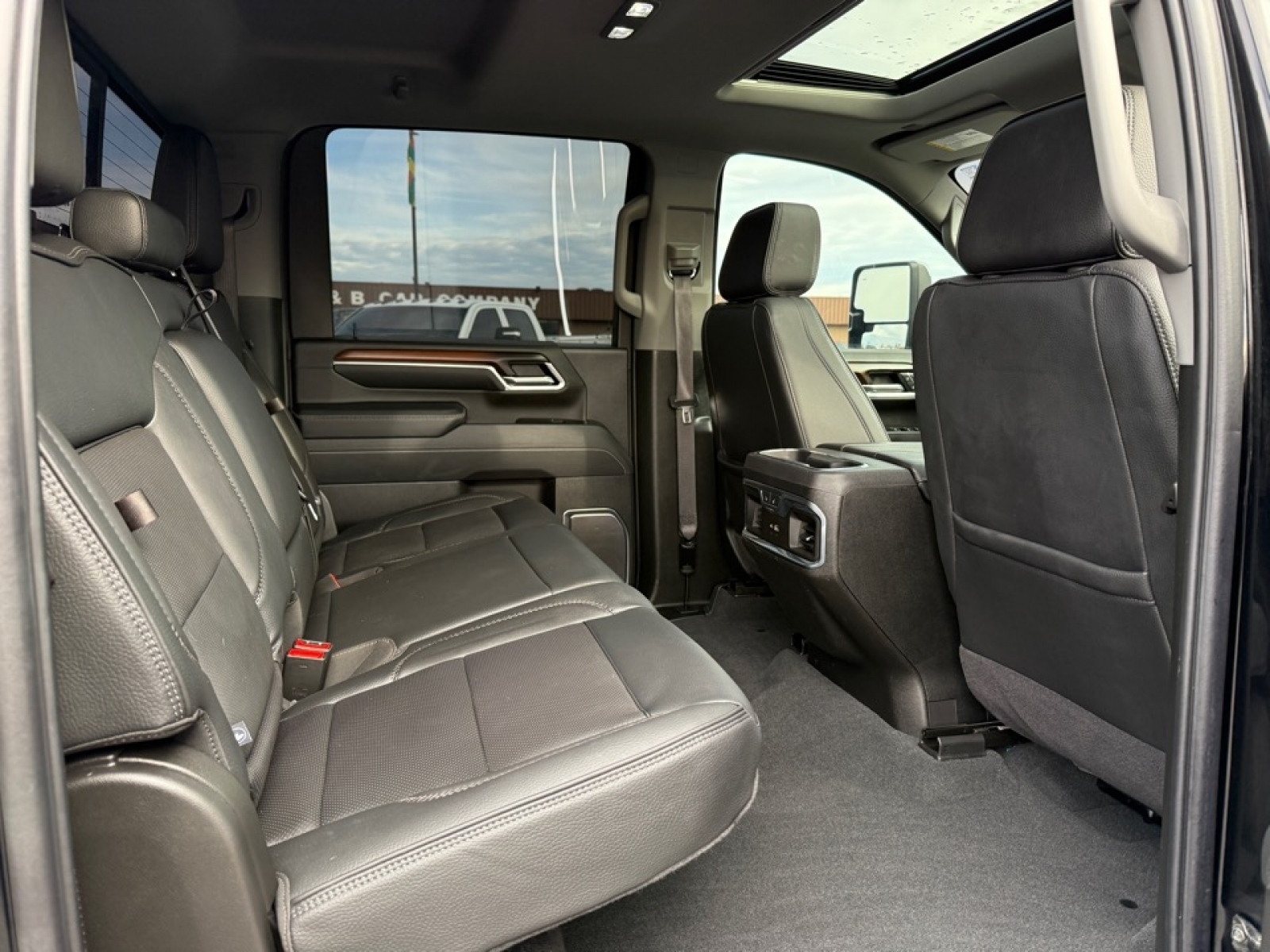 2025 GMC Sierra 2500HD Denali, 39374, Photo