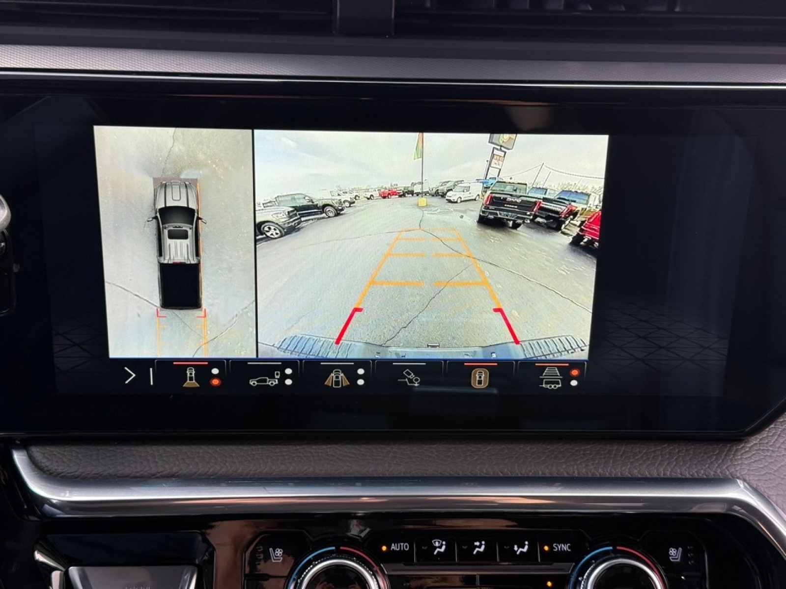 2025 GMC Sierra 2500HD Denali, 39374, Photo