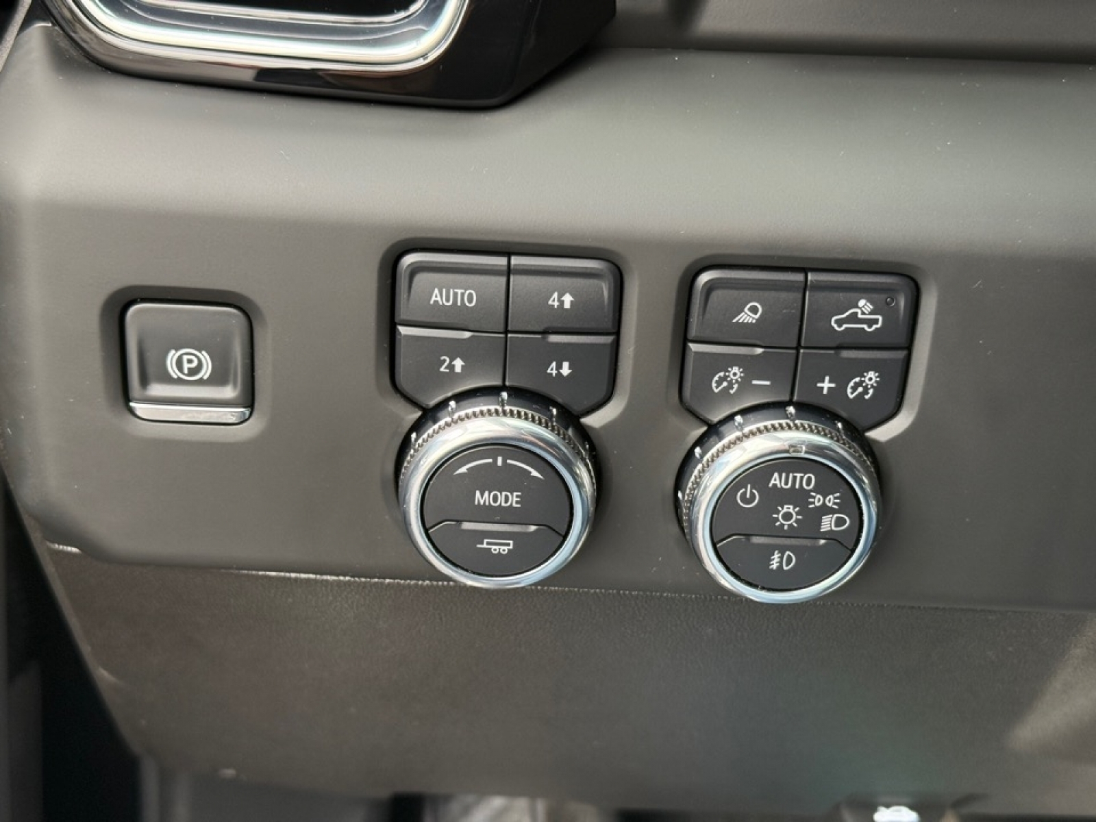 2025 GMC Sierra 2500HD Denali, 39374, Photo