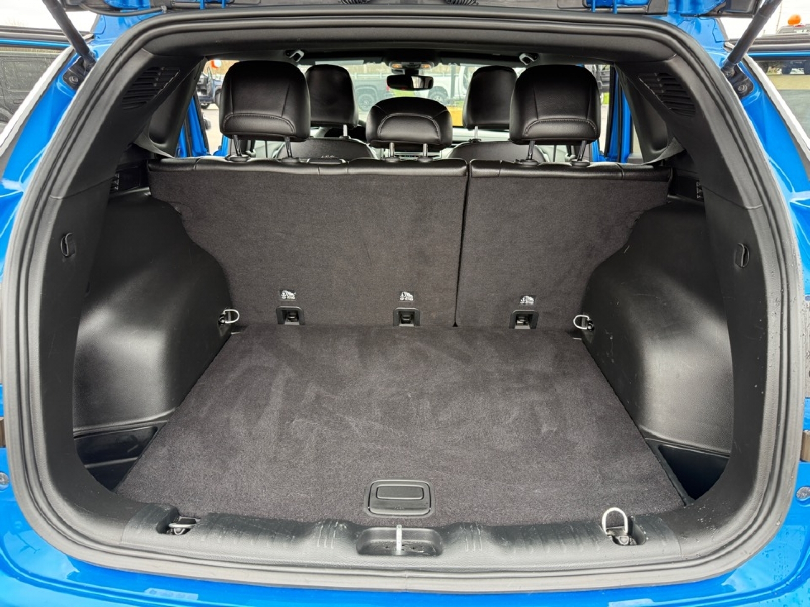 2025 Jeep Compass Limited 4x4, 39694, Photo