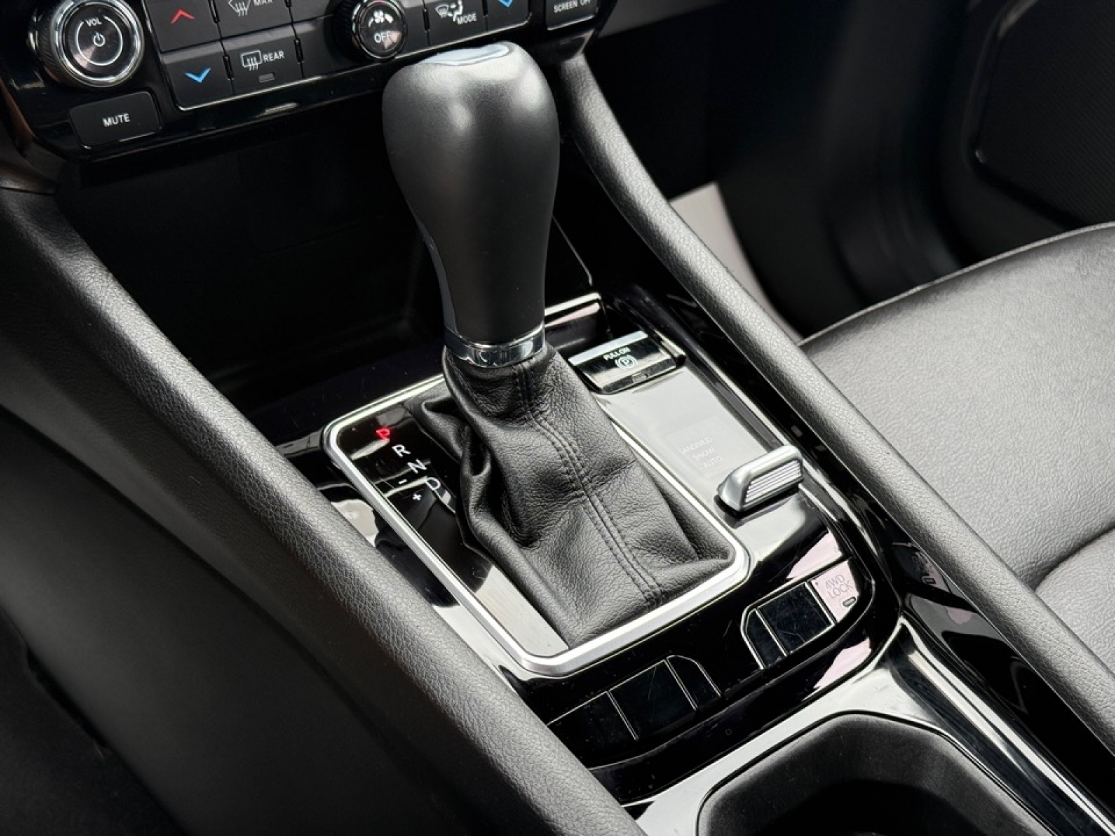 2025 Jeep Compass Limited 4x4, 39694, Photo