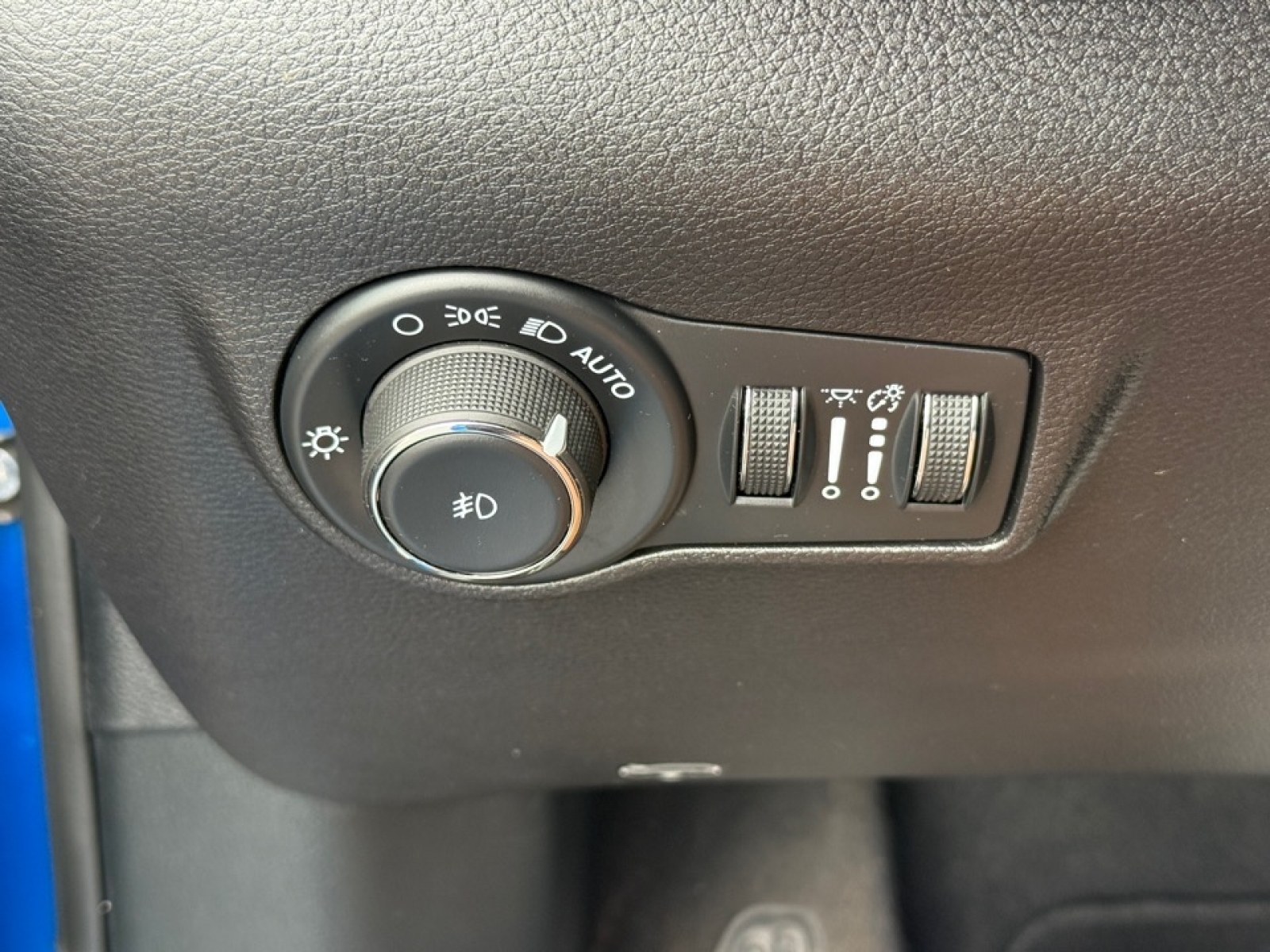 2025 Jeep Compass Limited 4x4, 39694, Photo