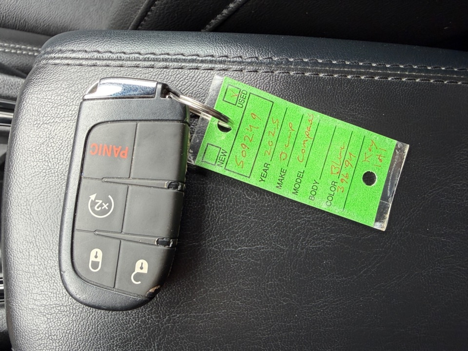 2025 Jeep Compass Limited 4x4, 39694, Photo