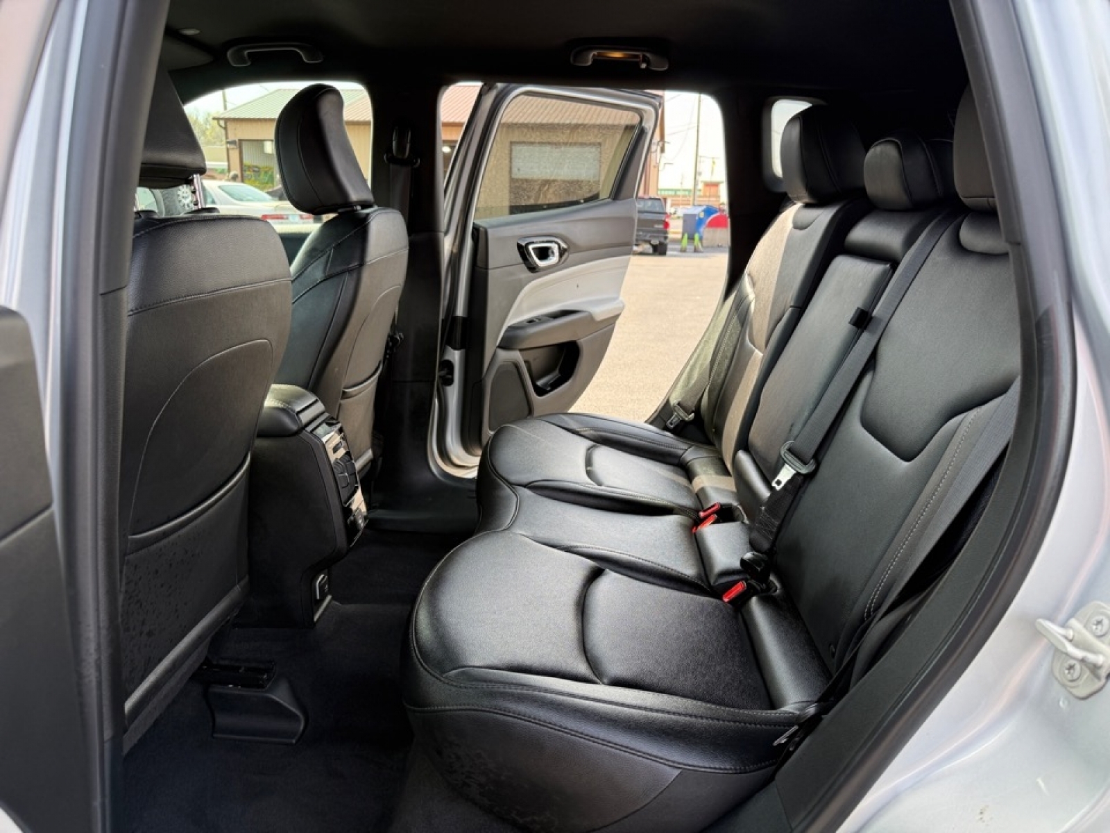 2025 Jeep Compass Limited 4x4, 39797, Photo