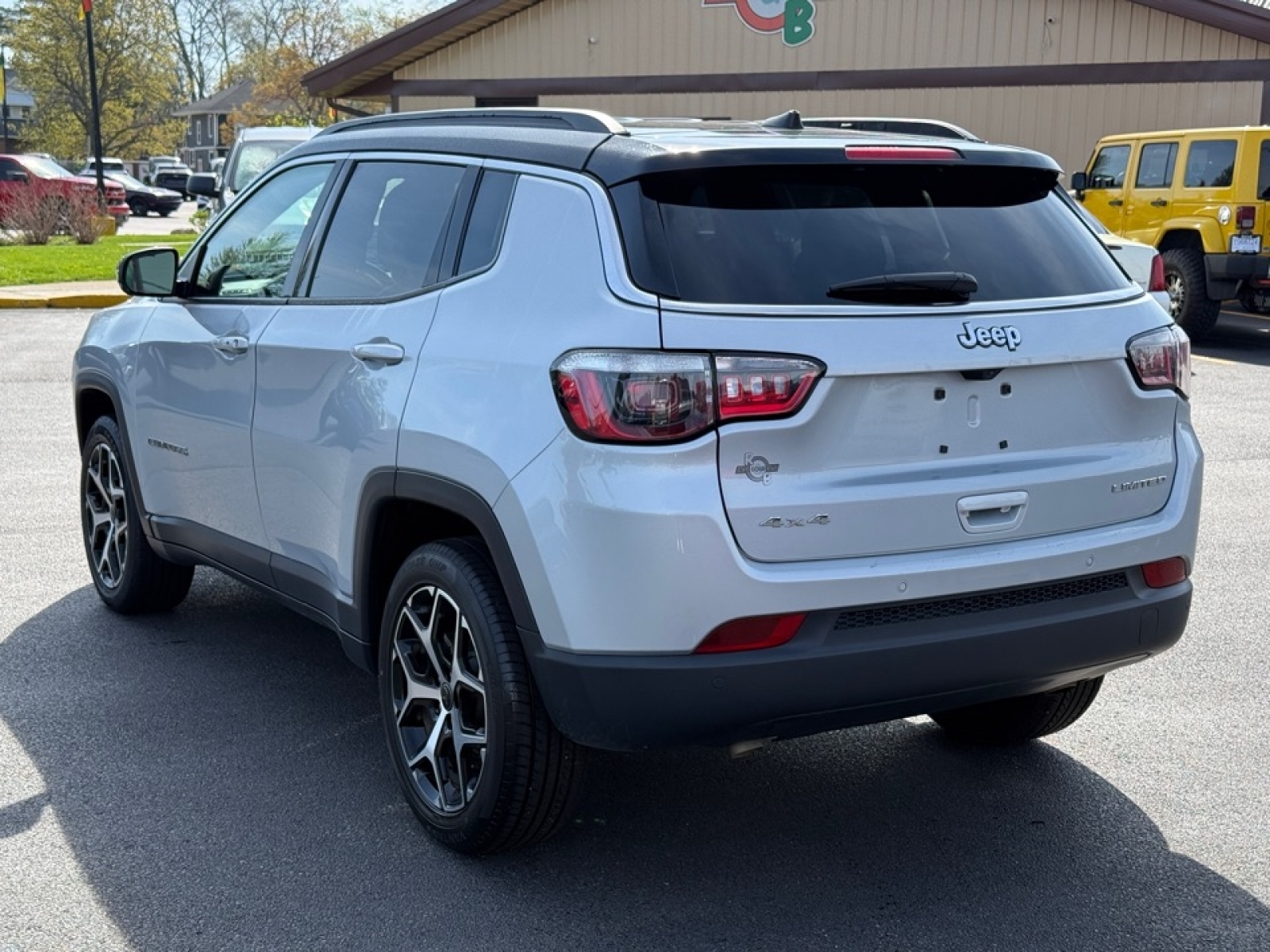 2025 Jeep Compass Limited 4x4, 39797, Photo