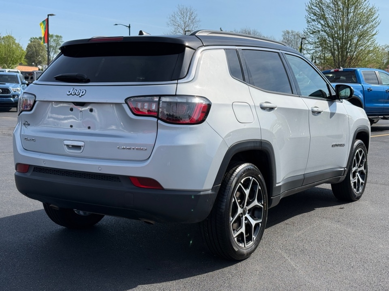 2025 Jeep Compass Limited 4x4, 39797, Photo