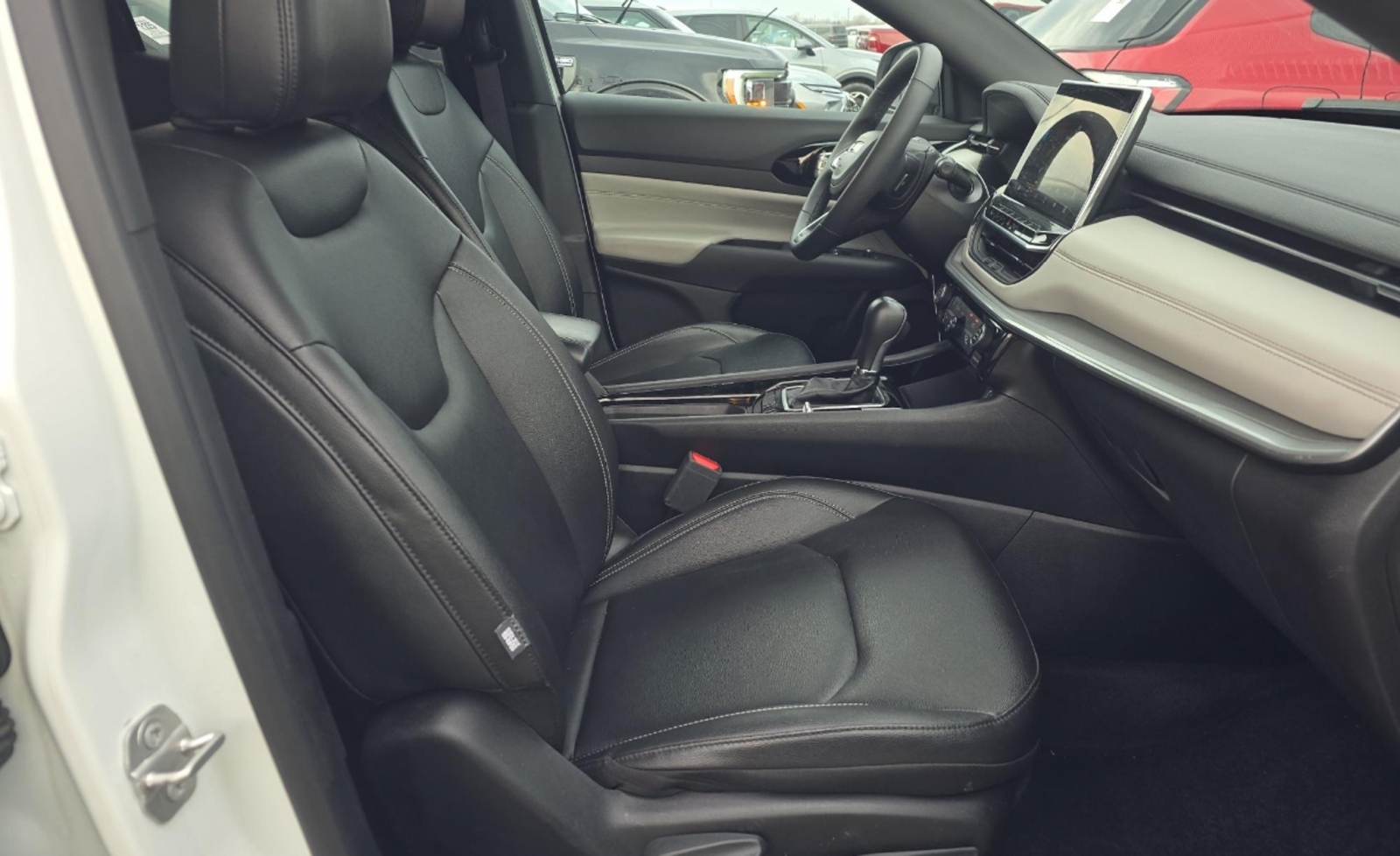 2025 Jeep Compass Limited 4x4, 39833, Photo