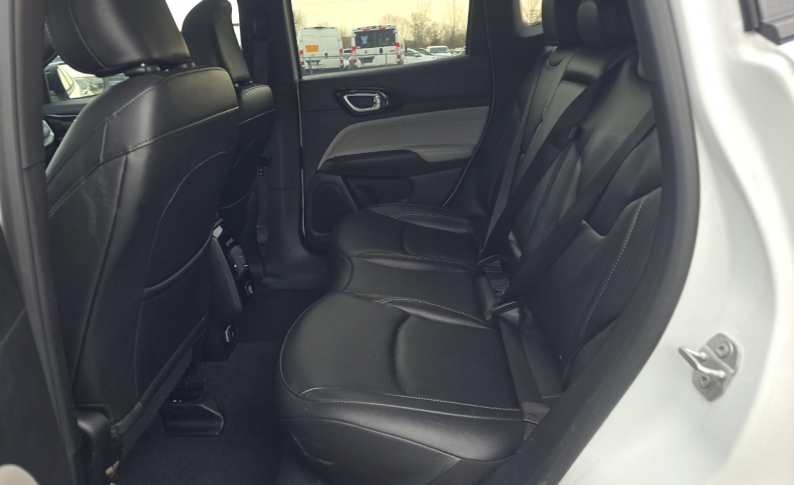 2025 Jeep Compass Limited 4x4, 39833, Photo