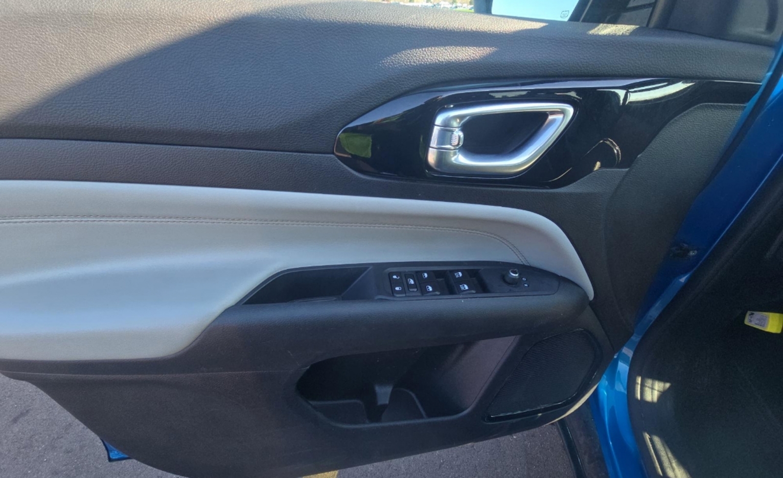 2025 Jeep Compass Limited 4x4, 39835, Photo