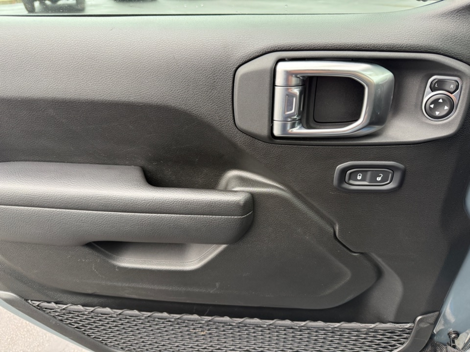 2025 Jeep Wrangler 4xe Willys 4xe, 39585, Photo