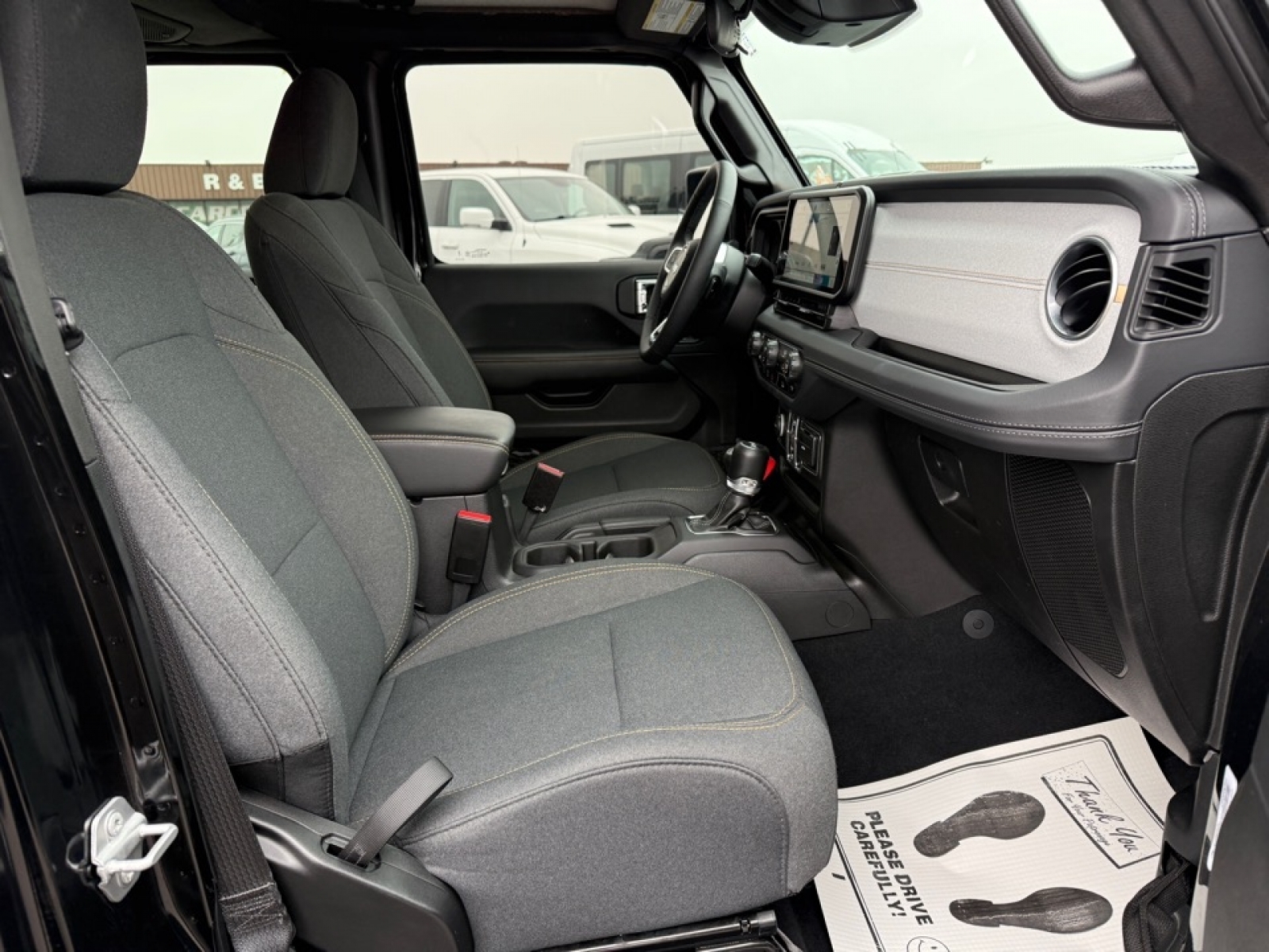 2025 Jeep Wrangler 4xe Sahara 4xe, 39586, Photo