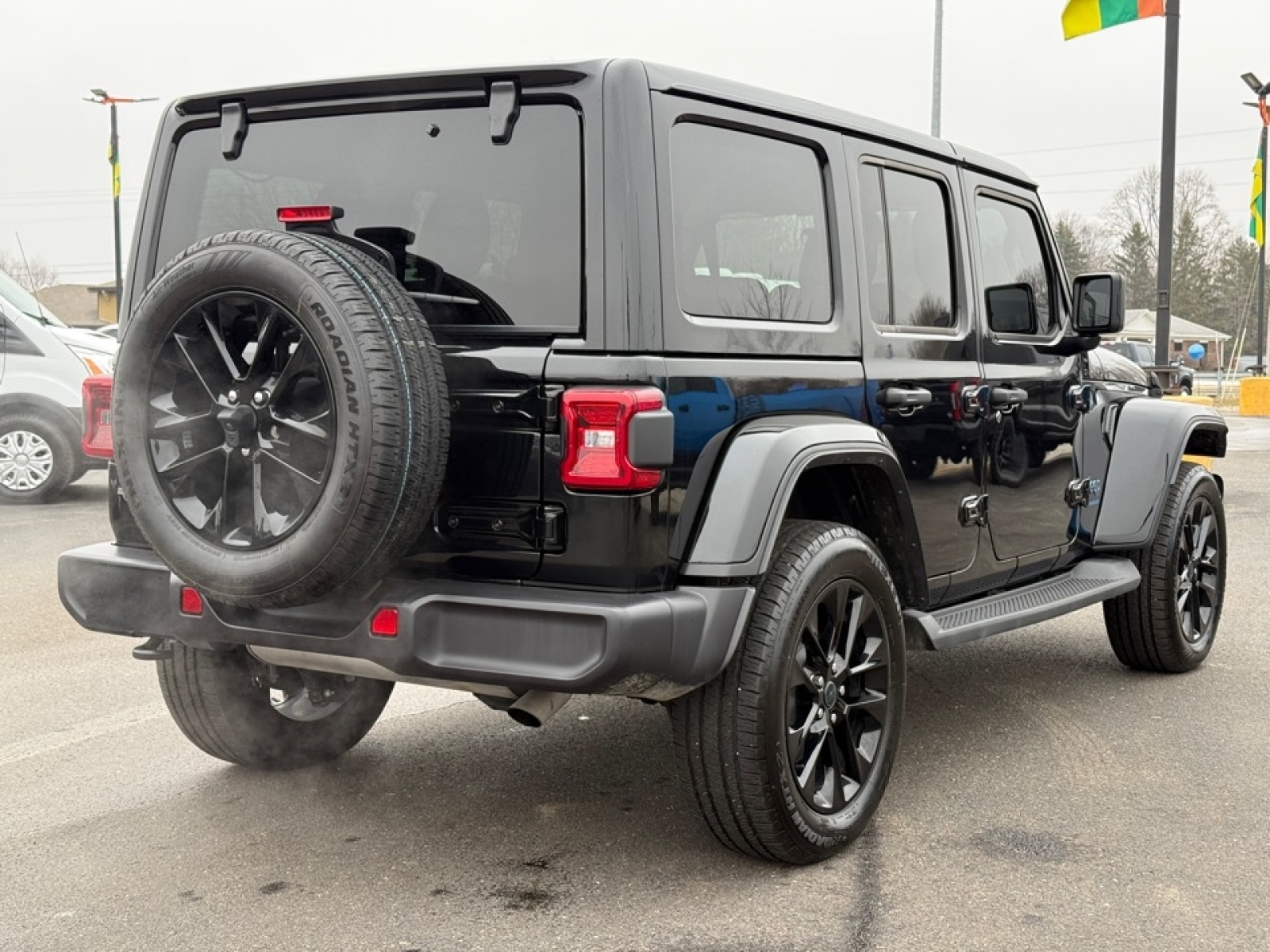 2025 Jeep Wrangler 4xe Sahara 4xe, 39586, Photo