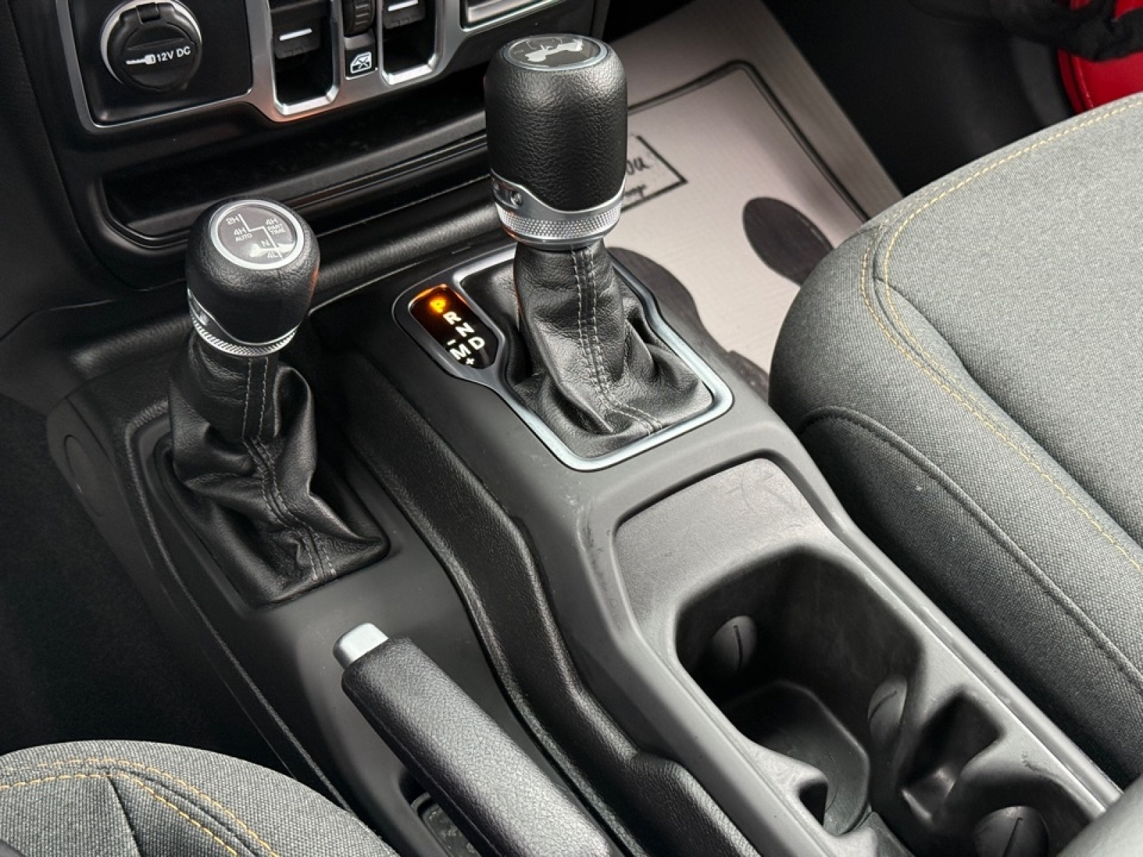 2025 Jeep Wrangler 4xe Sahara 4xe, 39588, Photo