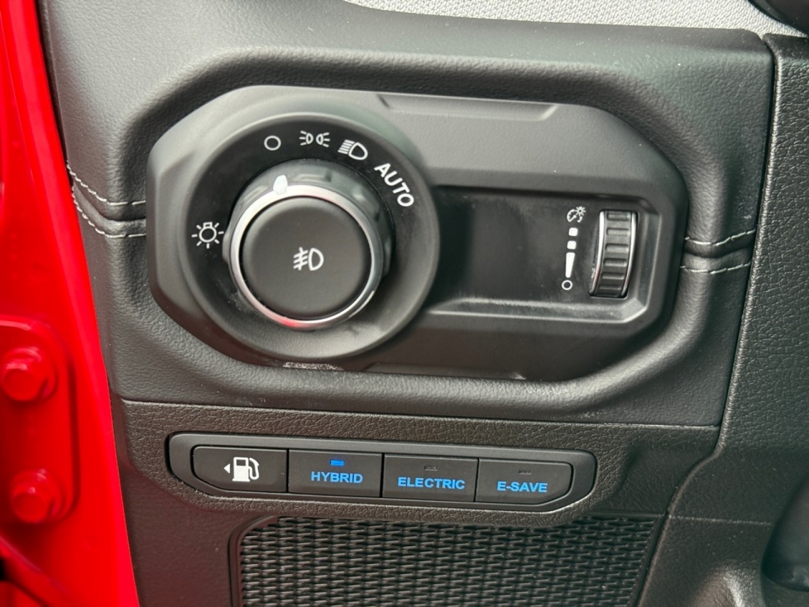 2025 Jeep Wrangler 4xe Sahara 4xe, 39588, Photo