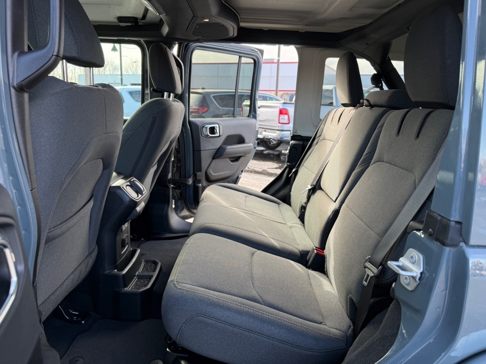 2025 Jeep Wrangler 4xe Sahara 4xe, 39589, Photo