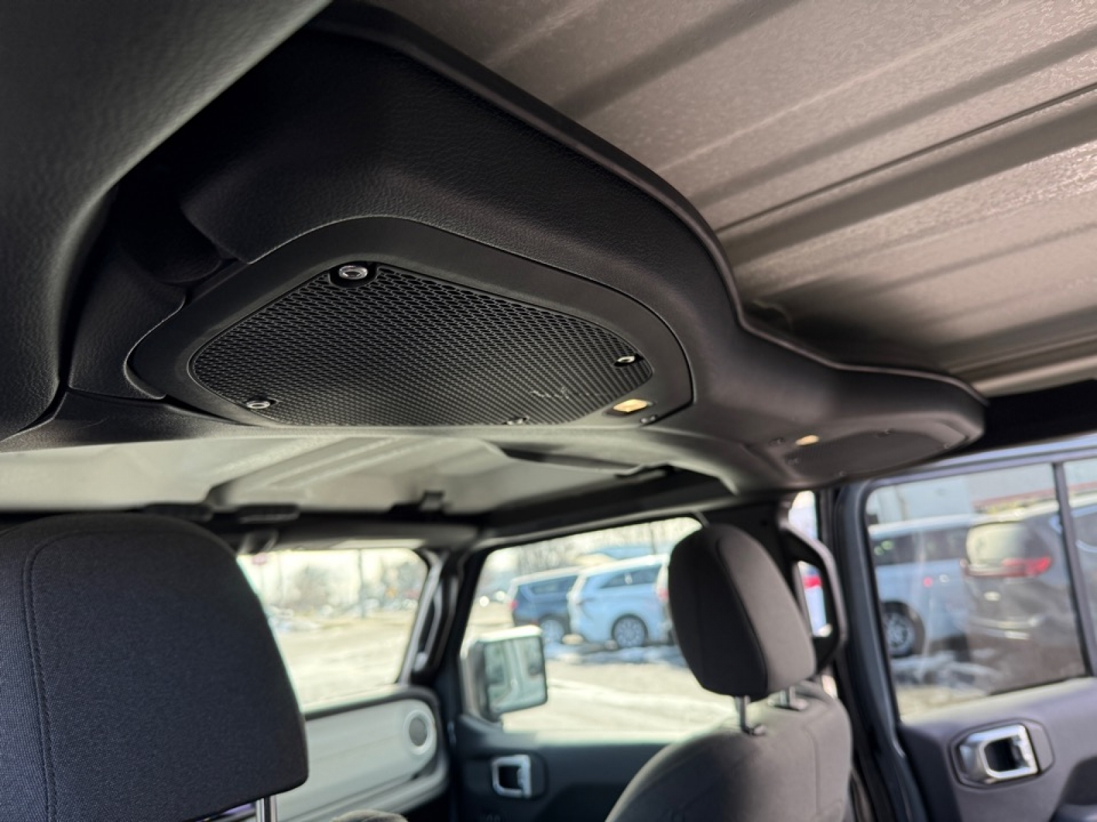 2025 Jeep Wrangler 4xe Sahara 4xe, 39589, Photo