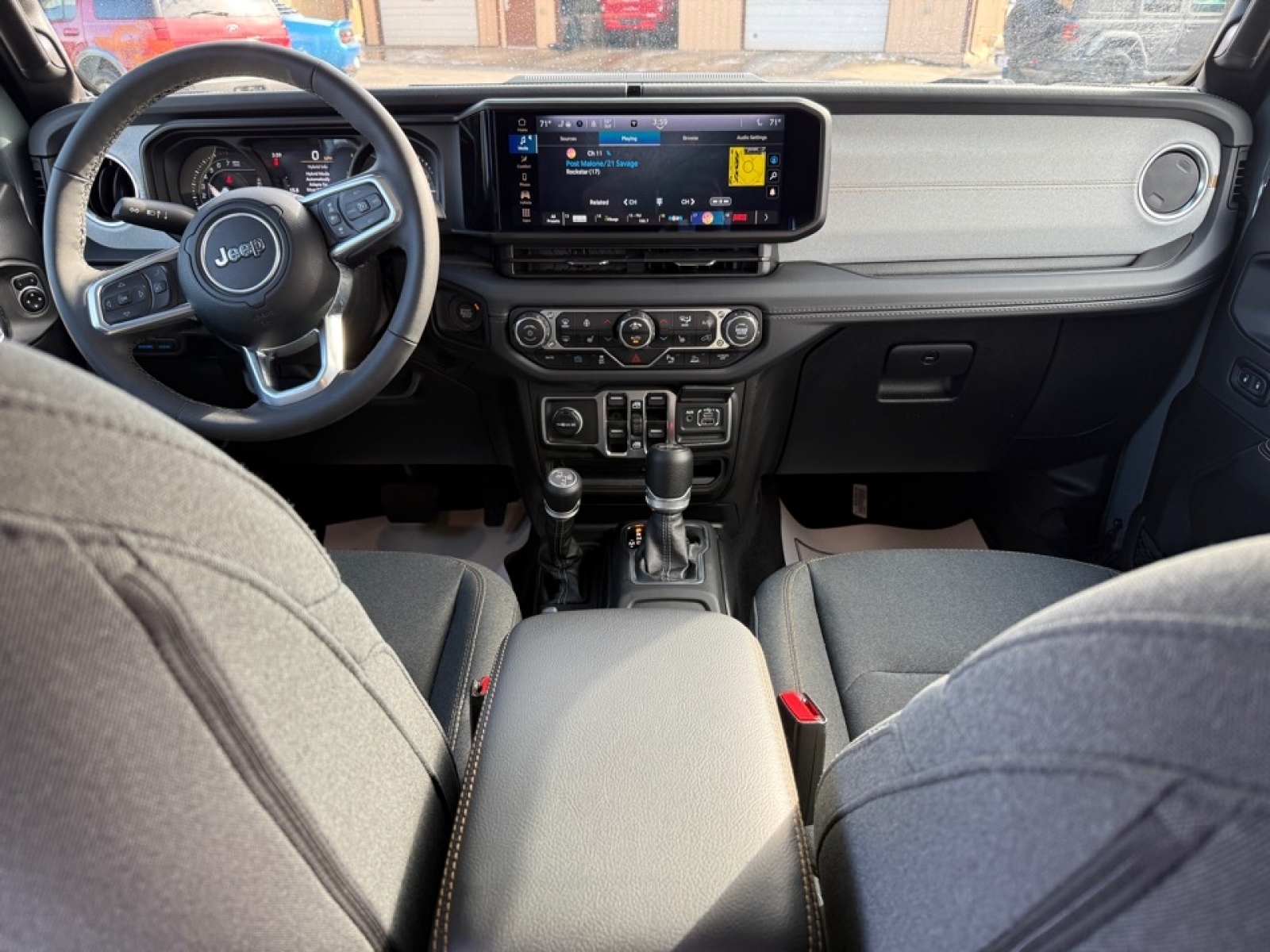 2025 Jeep Wrangler 4xe Sahara 4xe, 39589, Photo