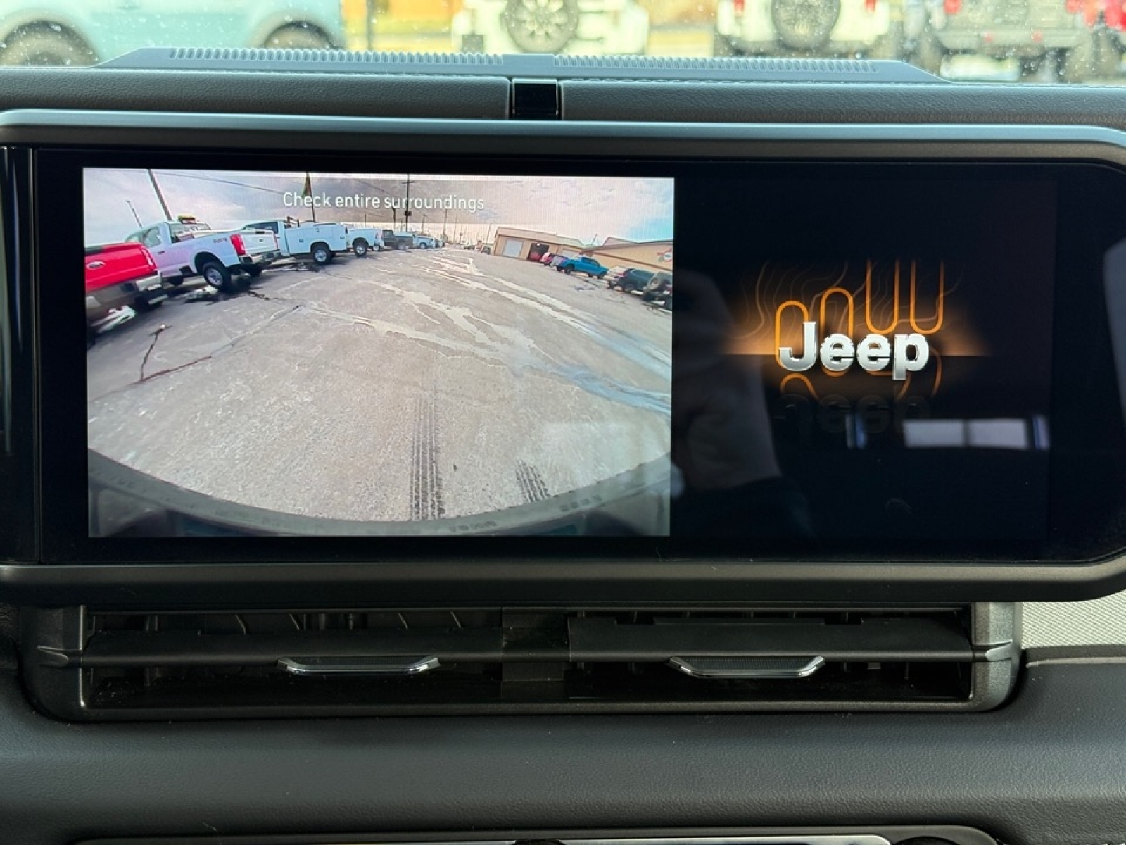 2025 Jeep Wrangler 4xe Sahara 4xe, 39589, Photo