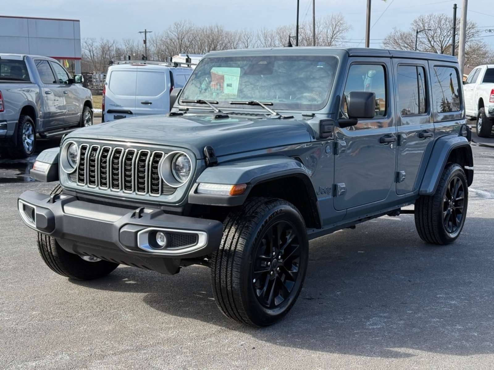 2025 Jeep Wrangler 4xe Sahara 4xe, 39589, Photo