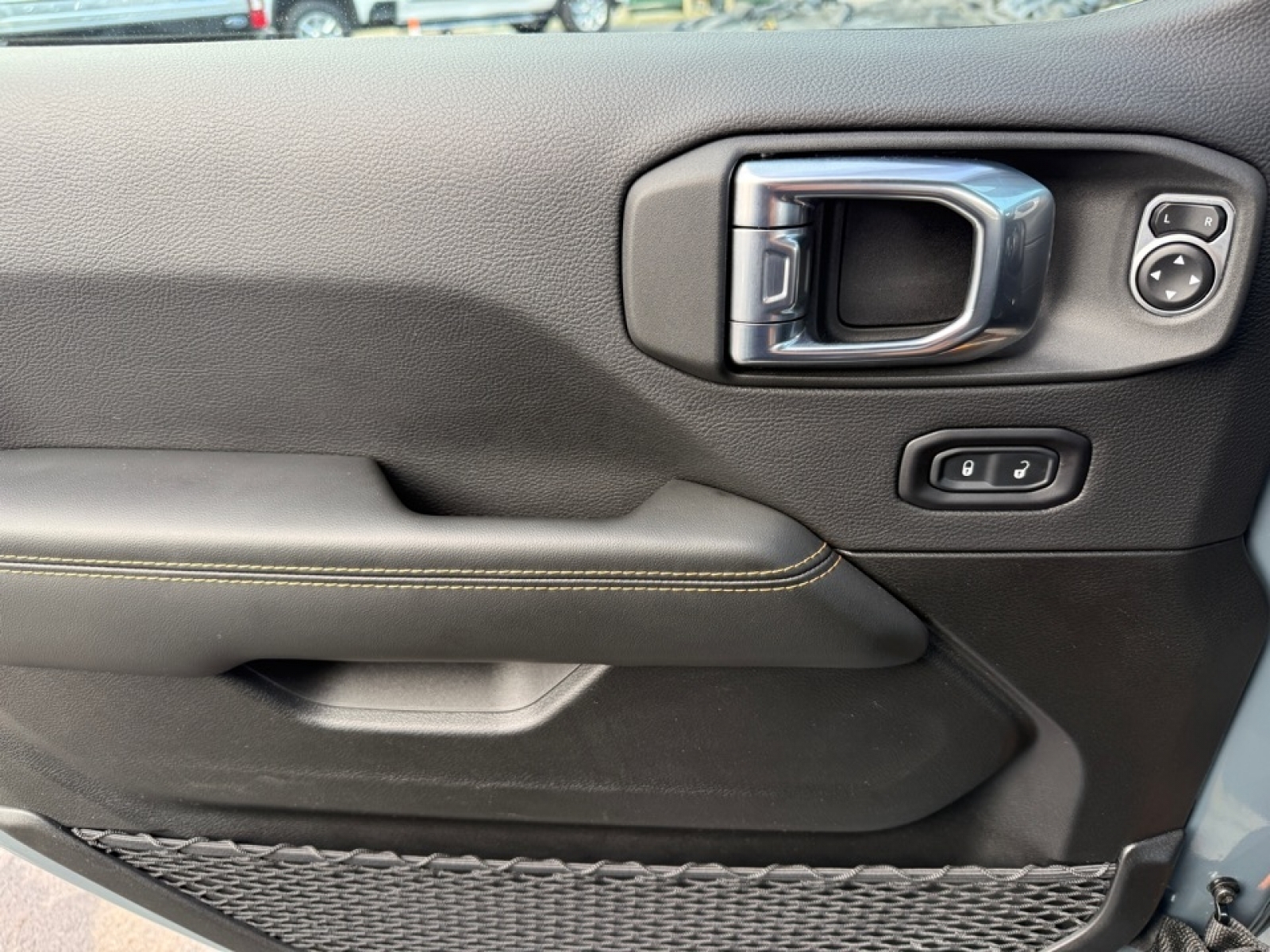 2025 Jeep Wrangler 4xe Sahara 4xe, 39589, Photo