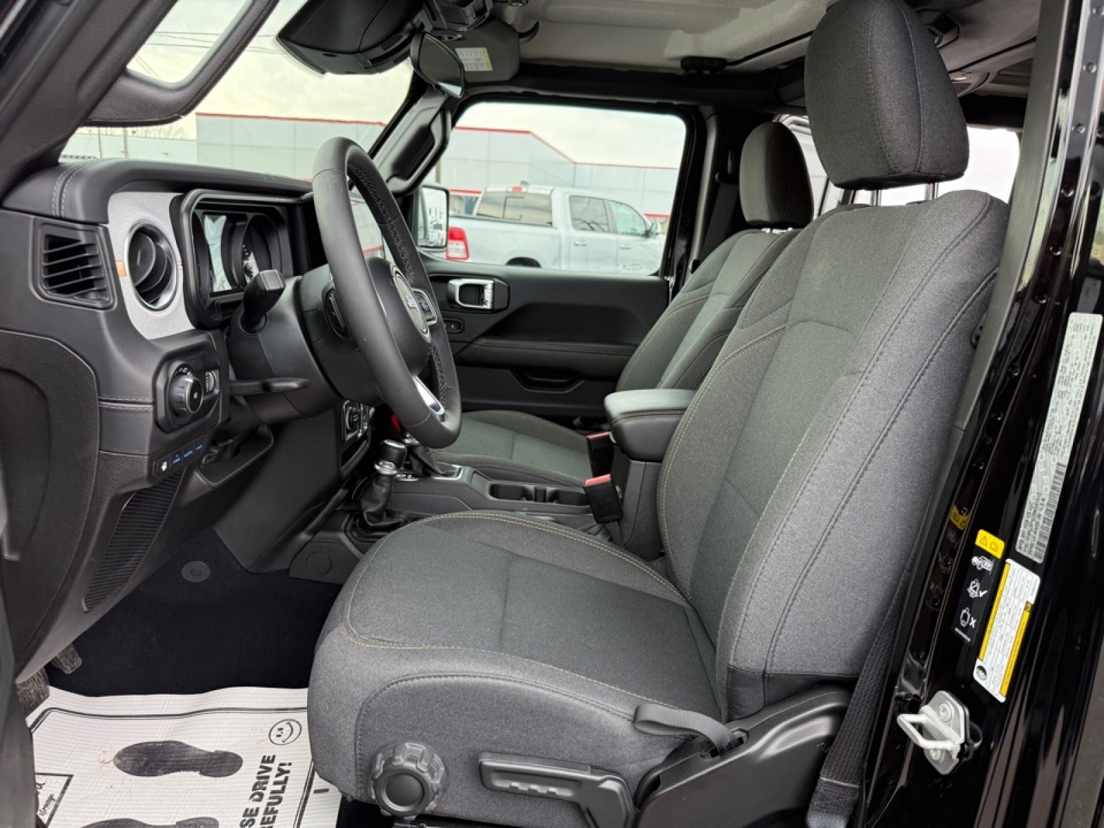 2025 Jeep Wrangler 4xe Sahara 4xe, 39590, Photo