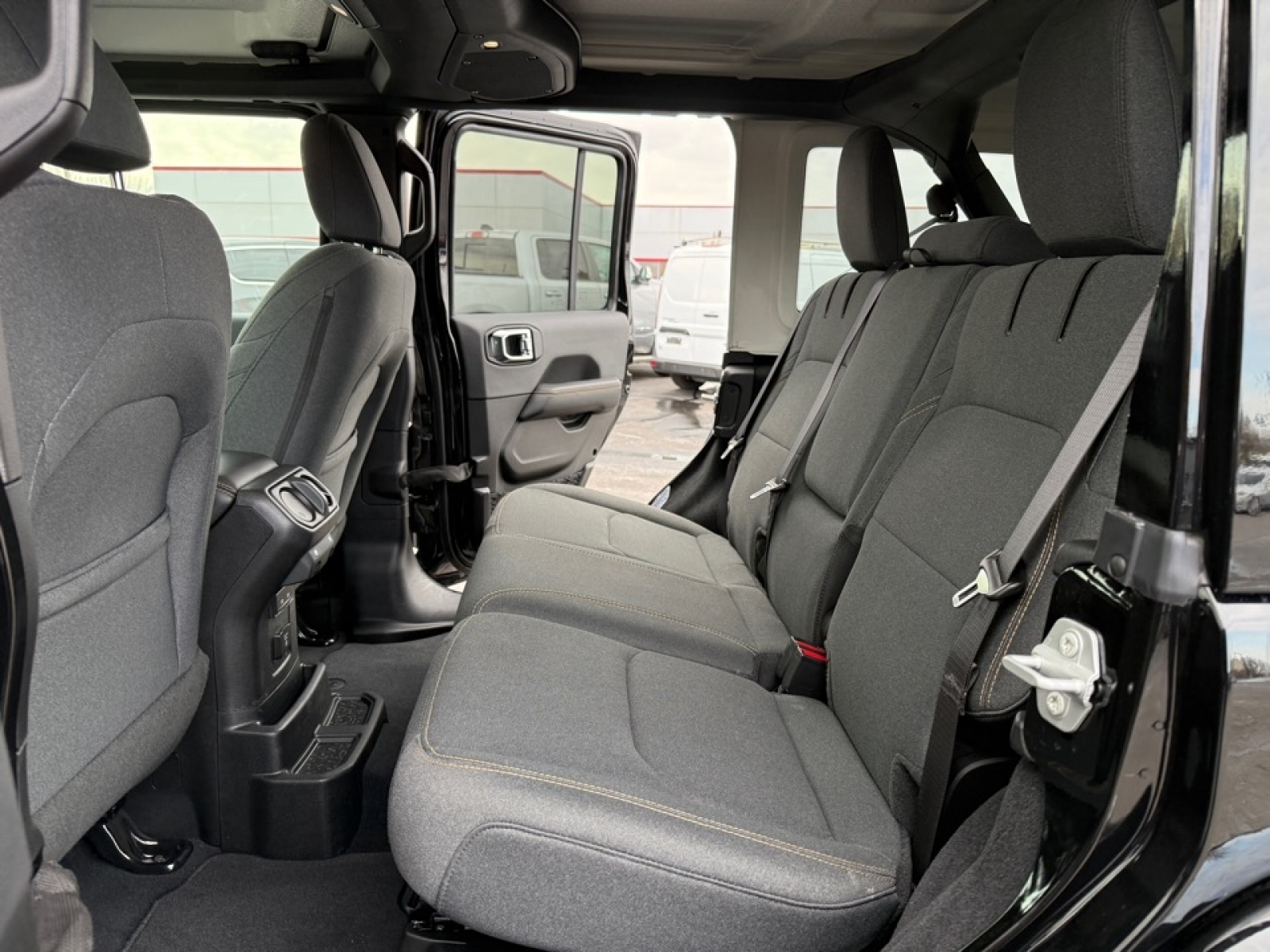 2025 Jeep Wrangler 4xe Sahara 4xe, 39590, Photo