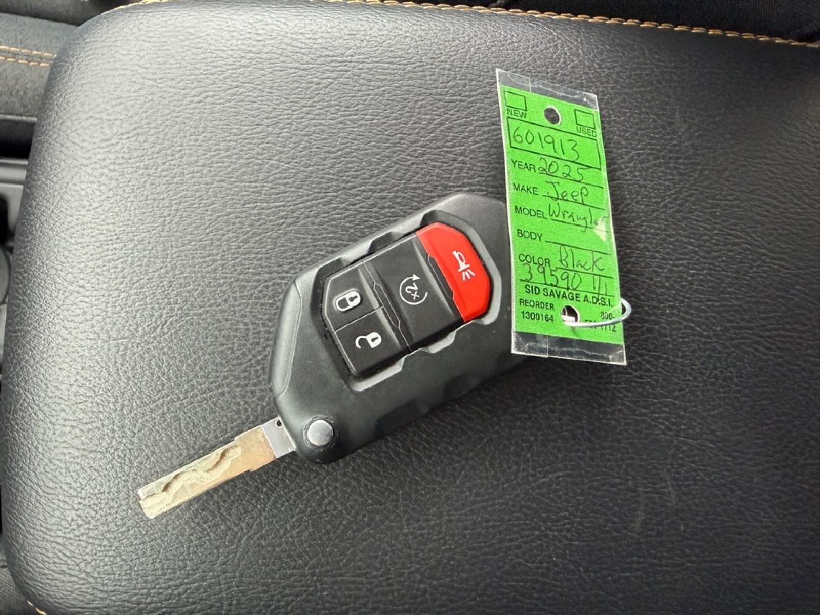 2025 Jeep Wrangler 4xe Sahara 4xe, 39590, Photo