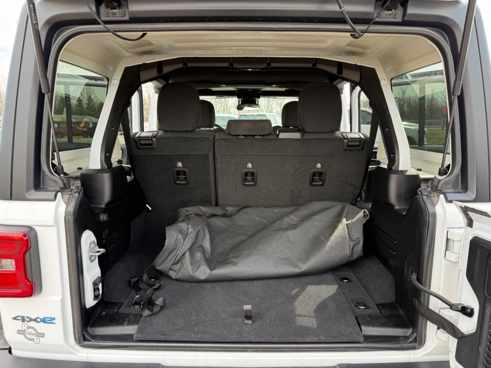 2025 Jeep Wrangler 4xe Rubicon 4xe, 39625, Photo