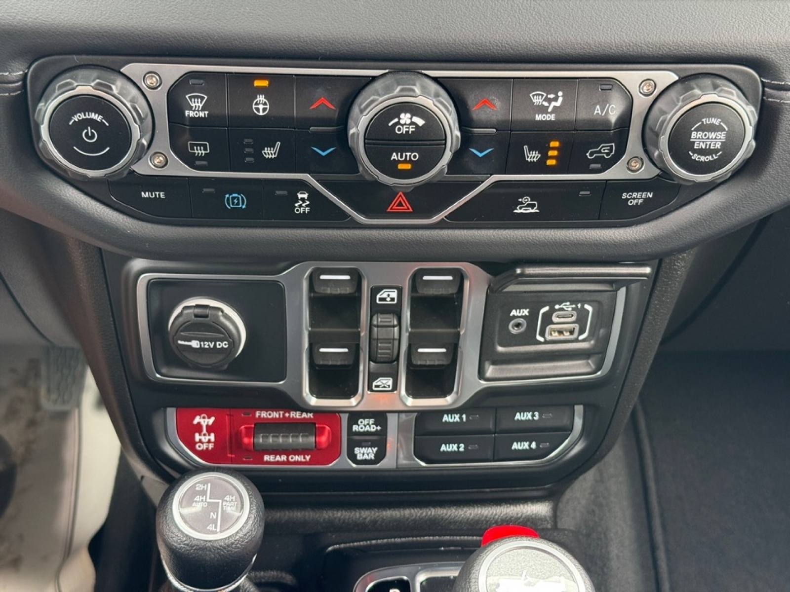 2025 Jeep Wrangler 4xe Rubicon 4xe, 39625, Photo