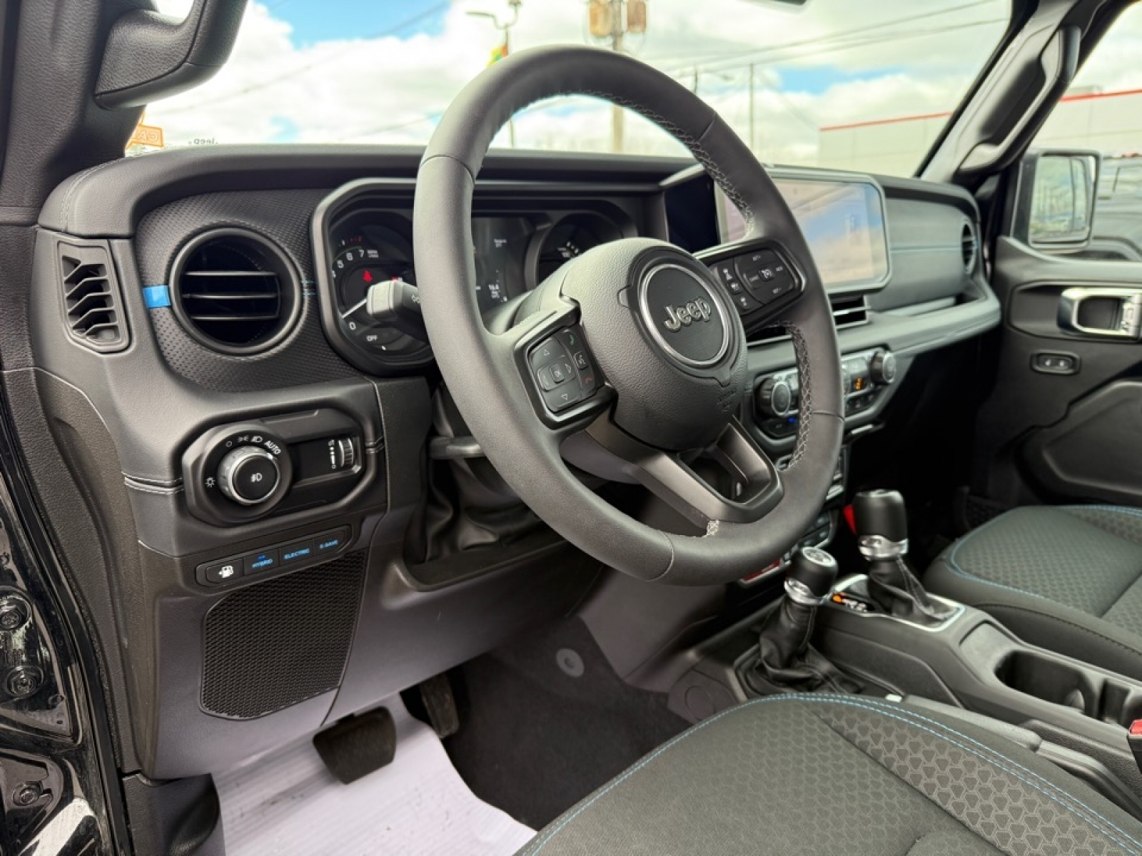 2025 Jeep Wrangler 4xe Rubicon 4xe, 39659, Photo