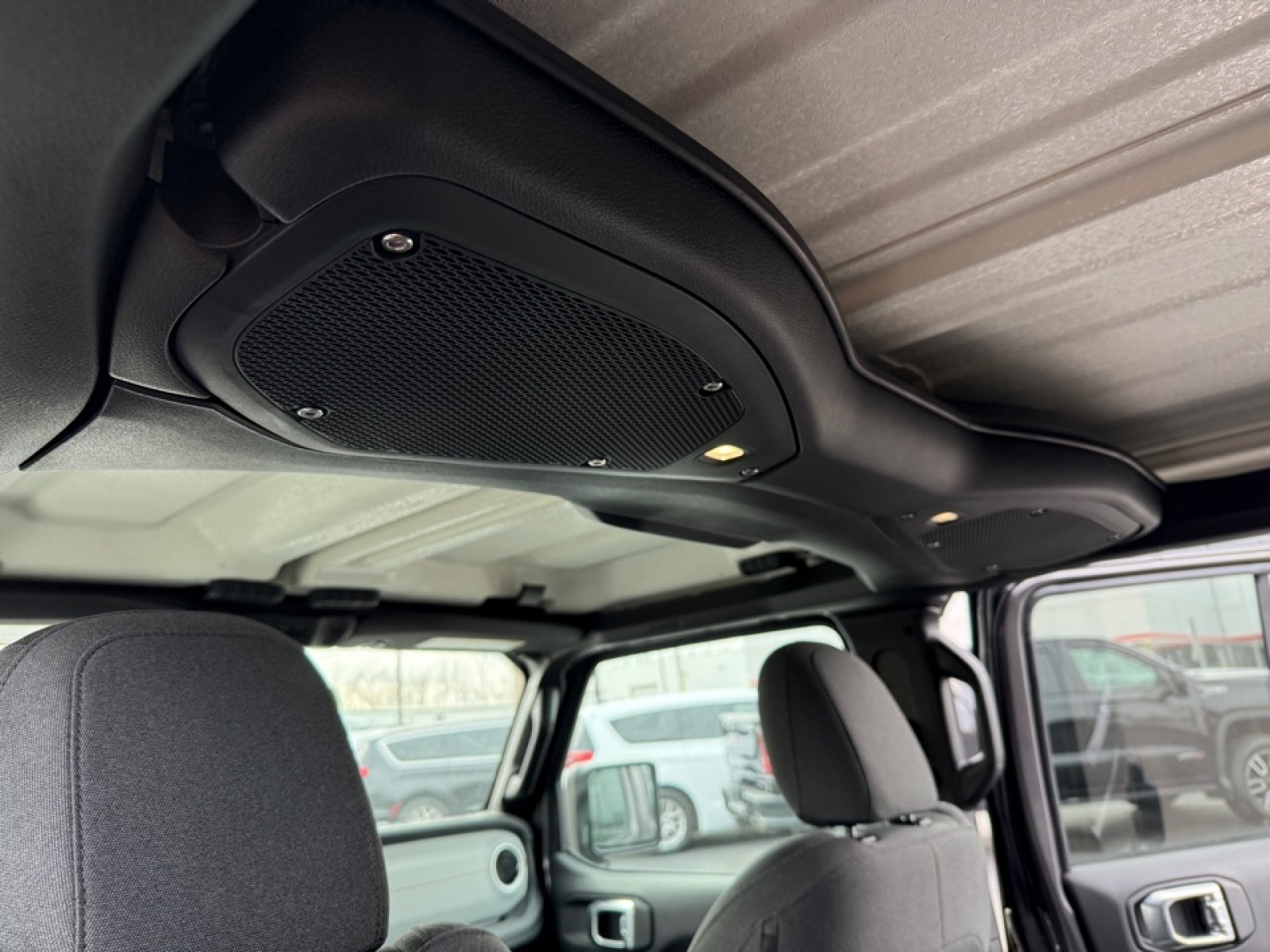 2025 Jeep Wrangler 4xe Sahara 4xe, 39690, Photo