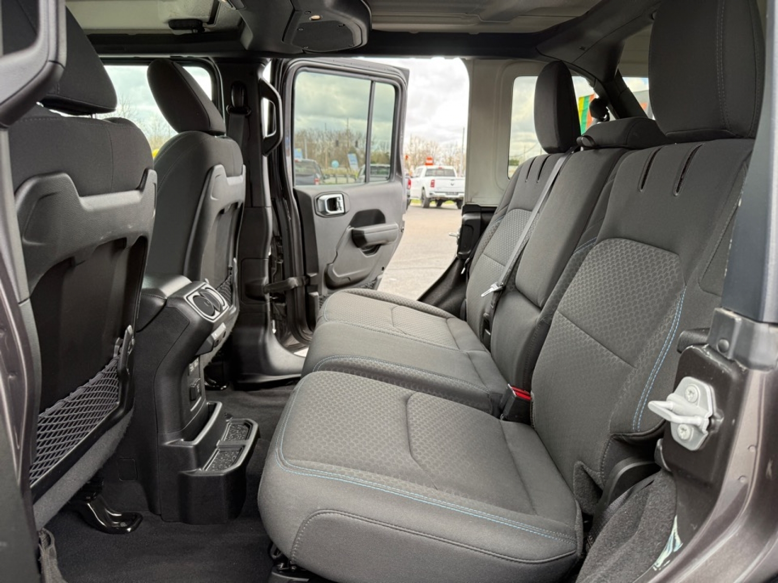 2025 Jeep Wrangler 4xe Rubicon 4xe, 39692, Photo