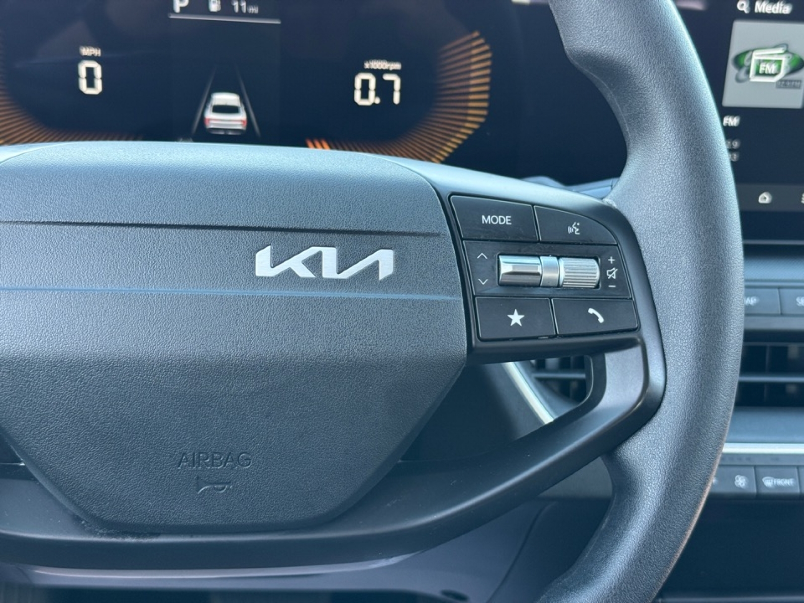 2025 Kia K4 LXS, 39177, Photo