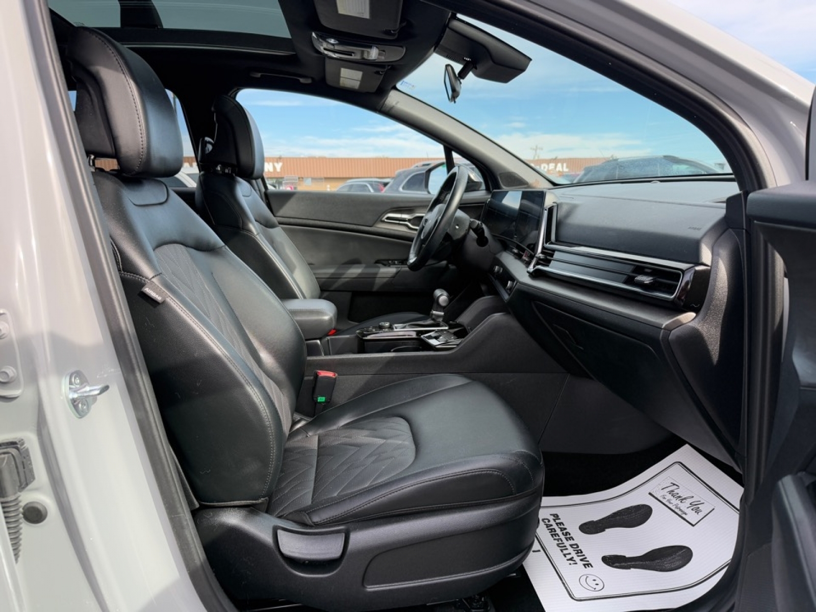 2025 Kia Sportage X-Line, 39002, Photo