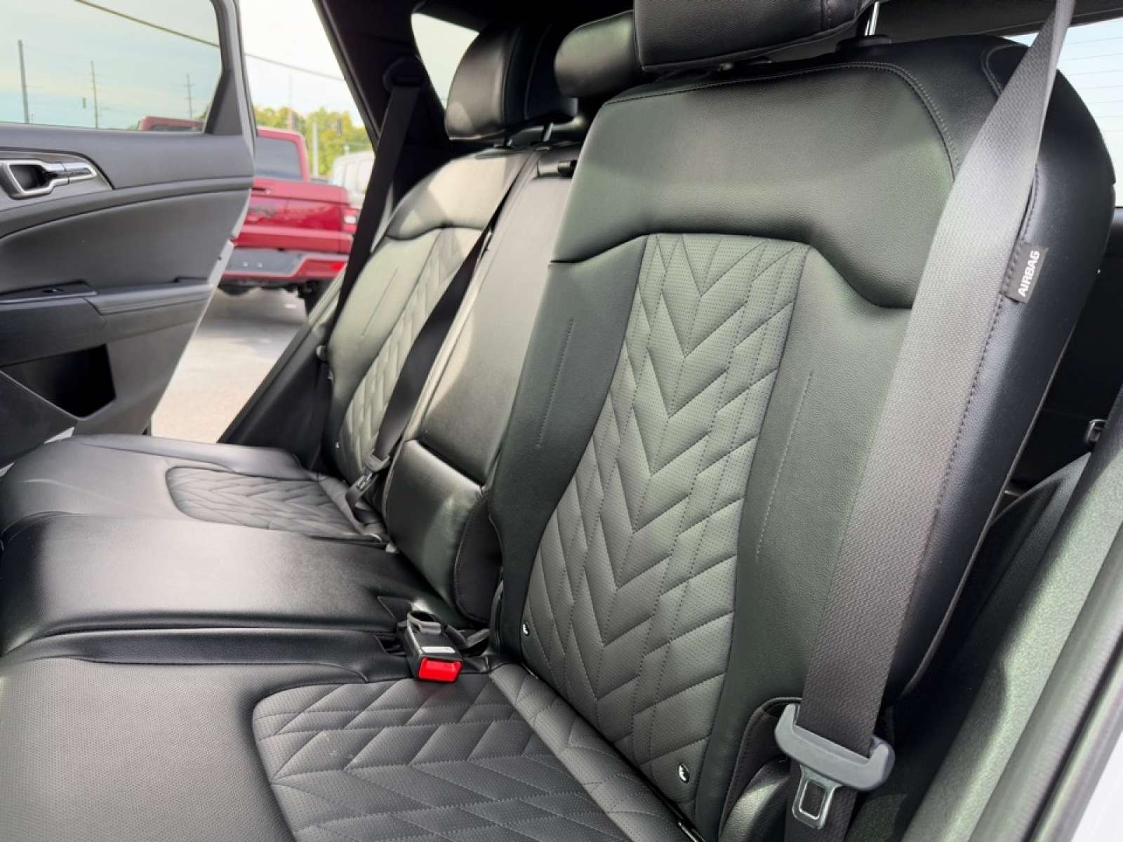 2025 Kia Sportage X-Line, 39002, Photo