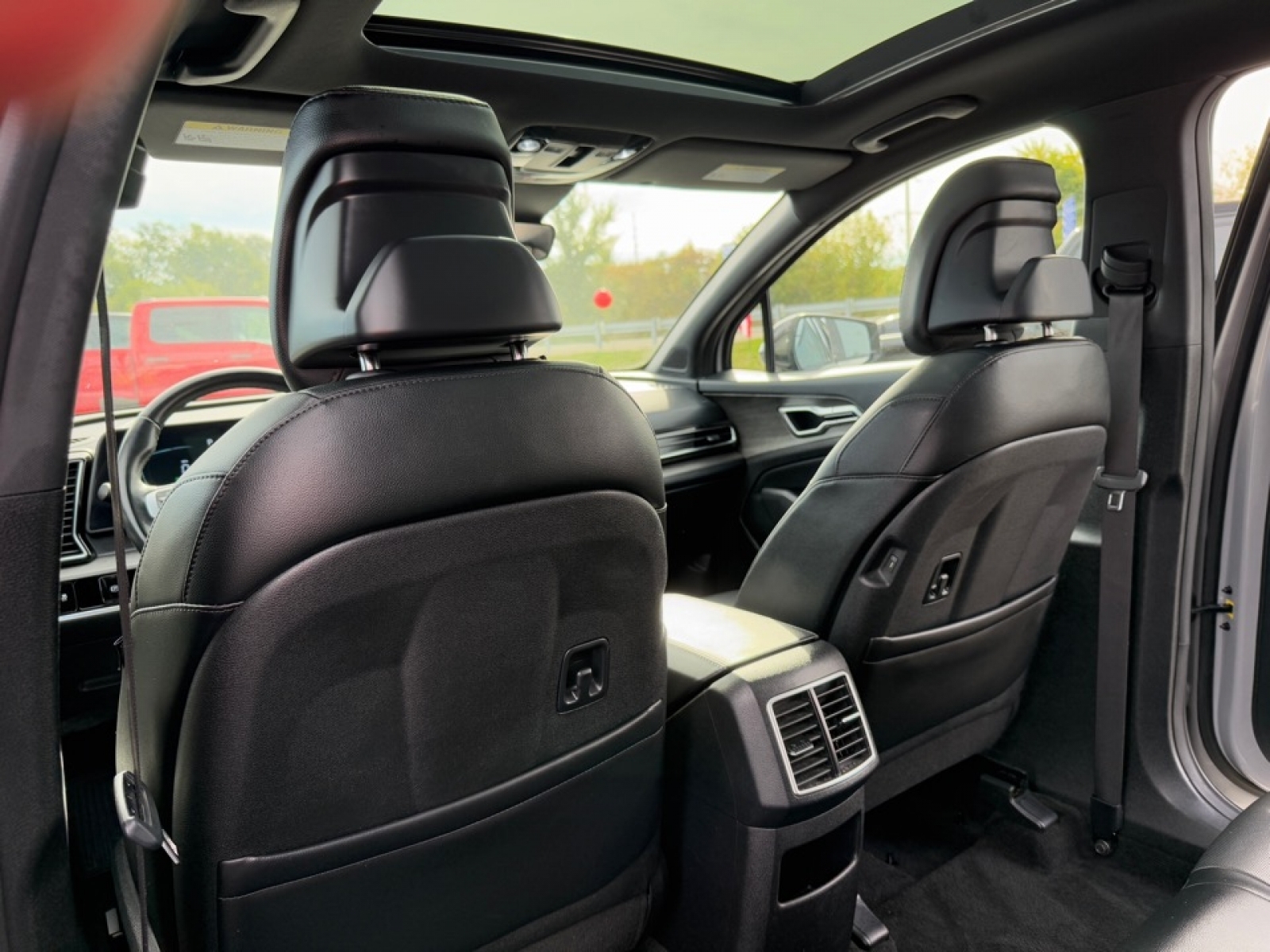 2025 Kia Sportage X-Line, 39002, Photo