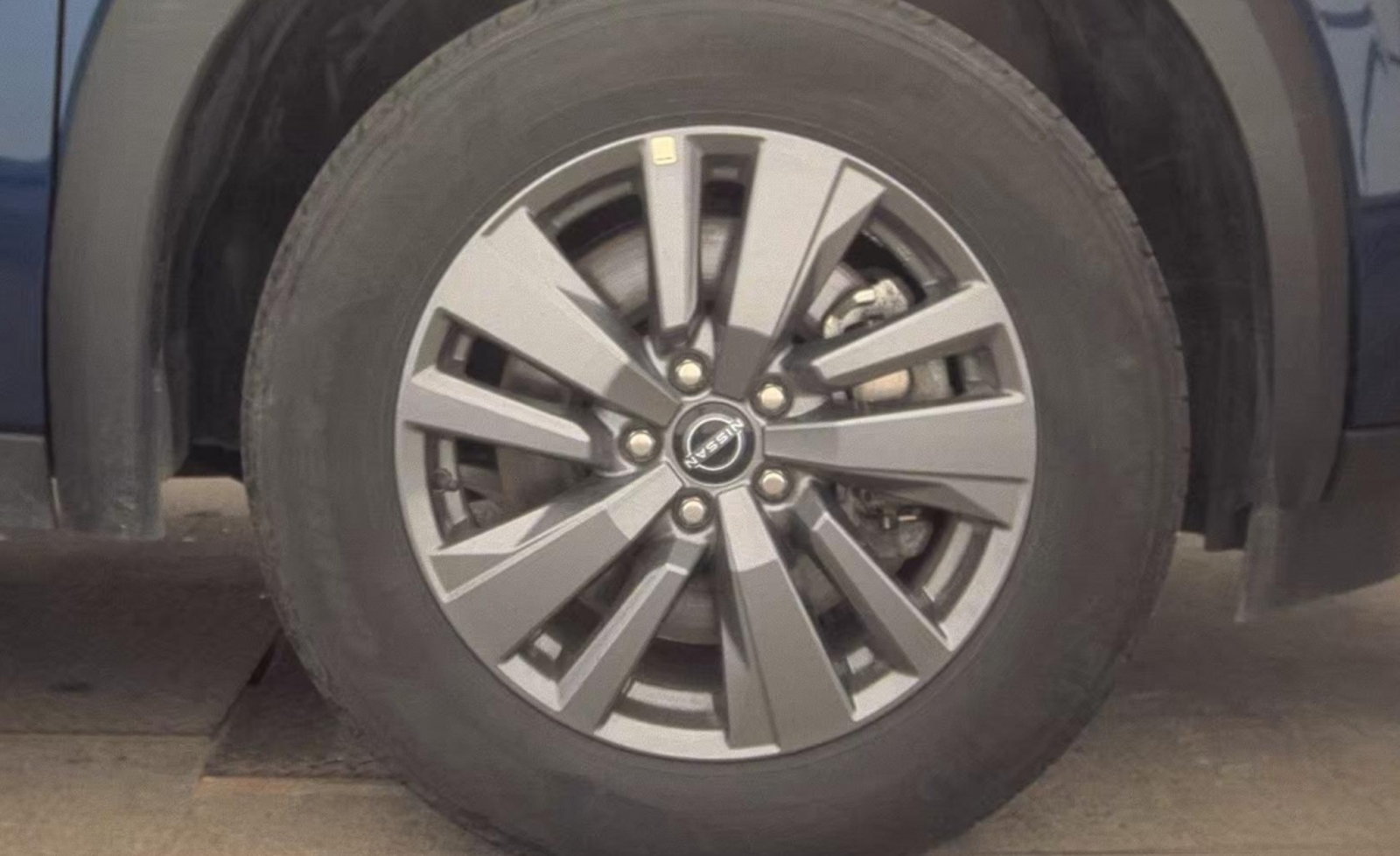 2025 Nissan Pathfinder SV FWD, 39831, Photo