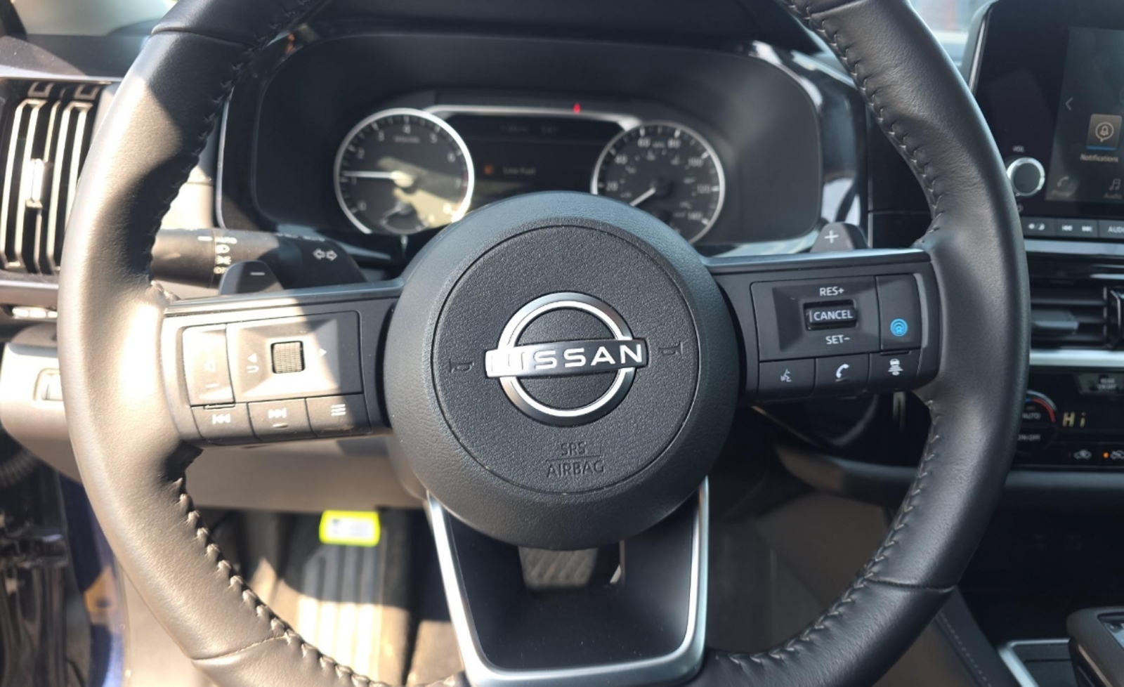 2025 Nissan Pathfinder SV FWD, 39831, Photo