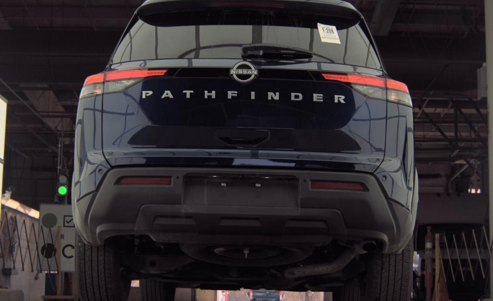 2025 Nissan Pathfinder SV FWD, 39831, Photo