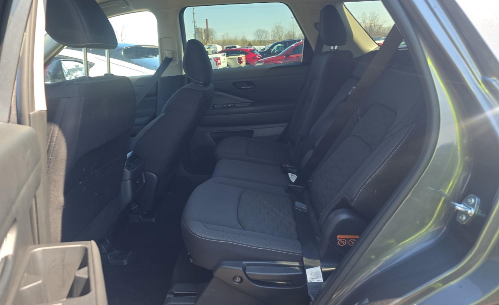 2025 Nissan Pathfinder SV FWD, 39838, Photo