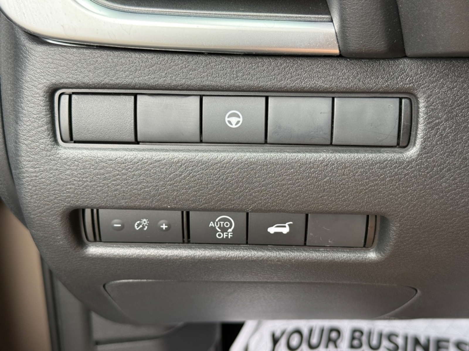 2025 Nissan Rogue SV FWD, 39693, Photo