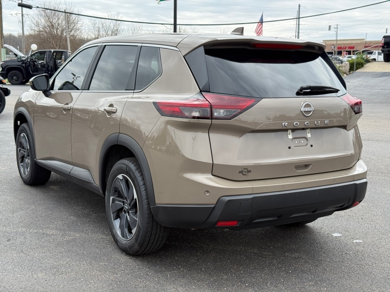 2025 Nissan Rogue SV FWD, 39693, Photo
