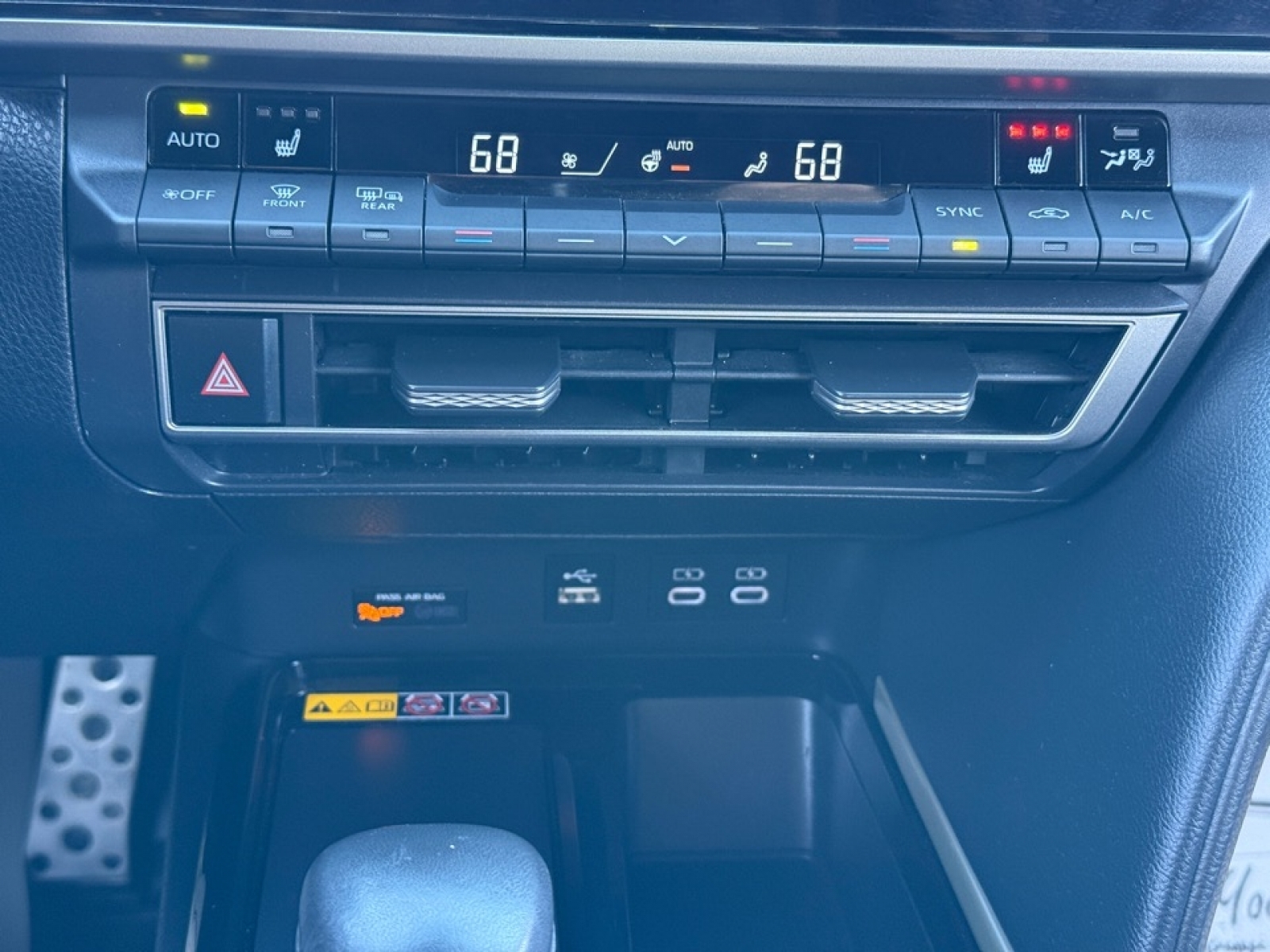 2025 Toyota Camry XSE, 39397, Photo