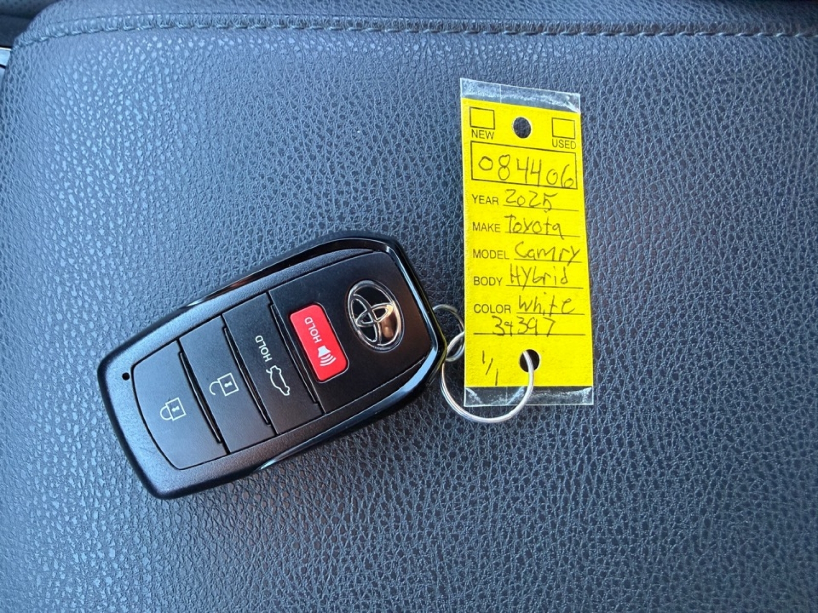 2025 Toyota Camry XSE, 39397, Photo